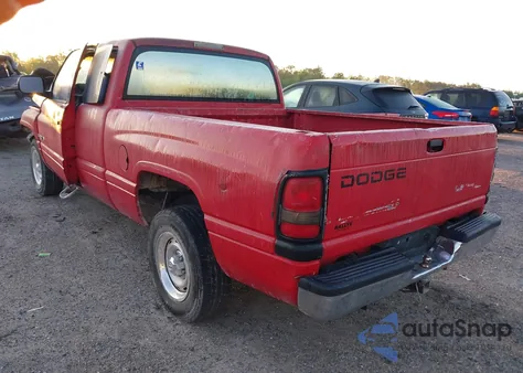 1998 Dodge Ram 1500 St from USA, damaged, VIN 3B7HC12Y1WM289155